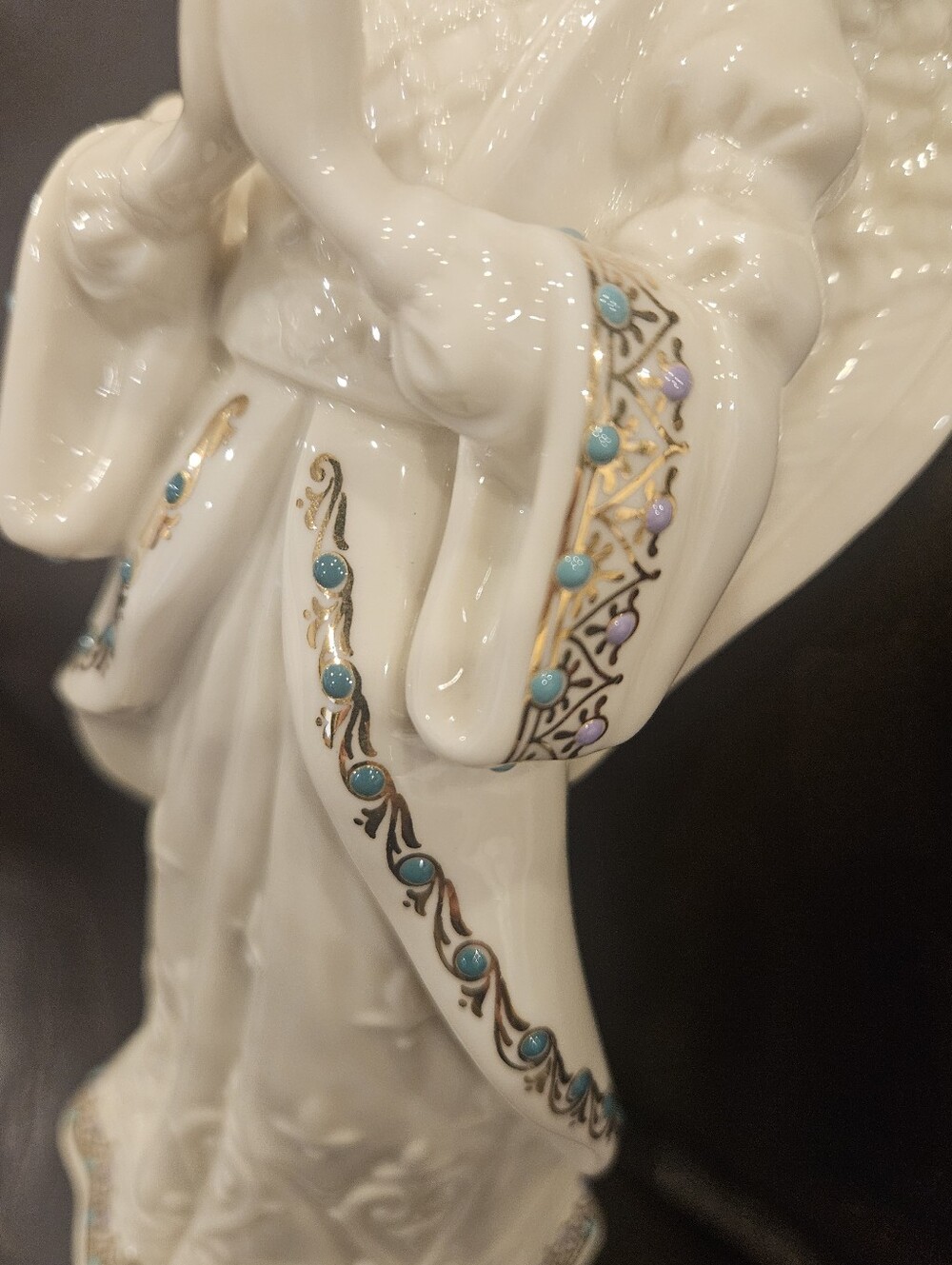Lenox Jewel Collection White Porcelain "Angel of Love" Figurine - Picture 5 of 7
